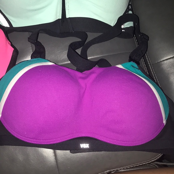 Victoria’s Secret Sport💕 - Picture 2 of 4